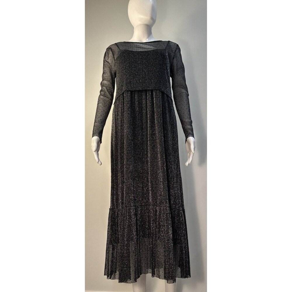 Soaked in luxury  Sz.M Metallic Silver Black NWT Suitable For All Holiday Events